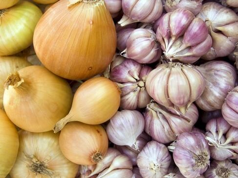 Garlic and Onions - Home Remedies for Helminth Infections